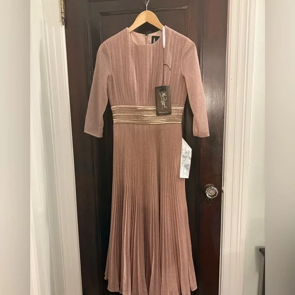 Mac Duggal Elegant Blush Pink Midi Dress ,size 4, New with tags - Picture 2 of 8